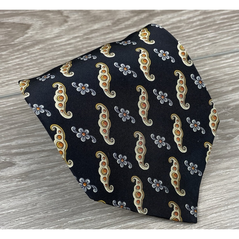 Valentino Cravatte Men's 100% Silk Floral Pattern Necktie Black
